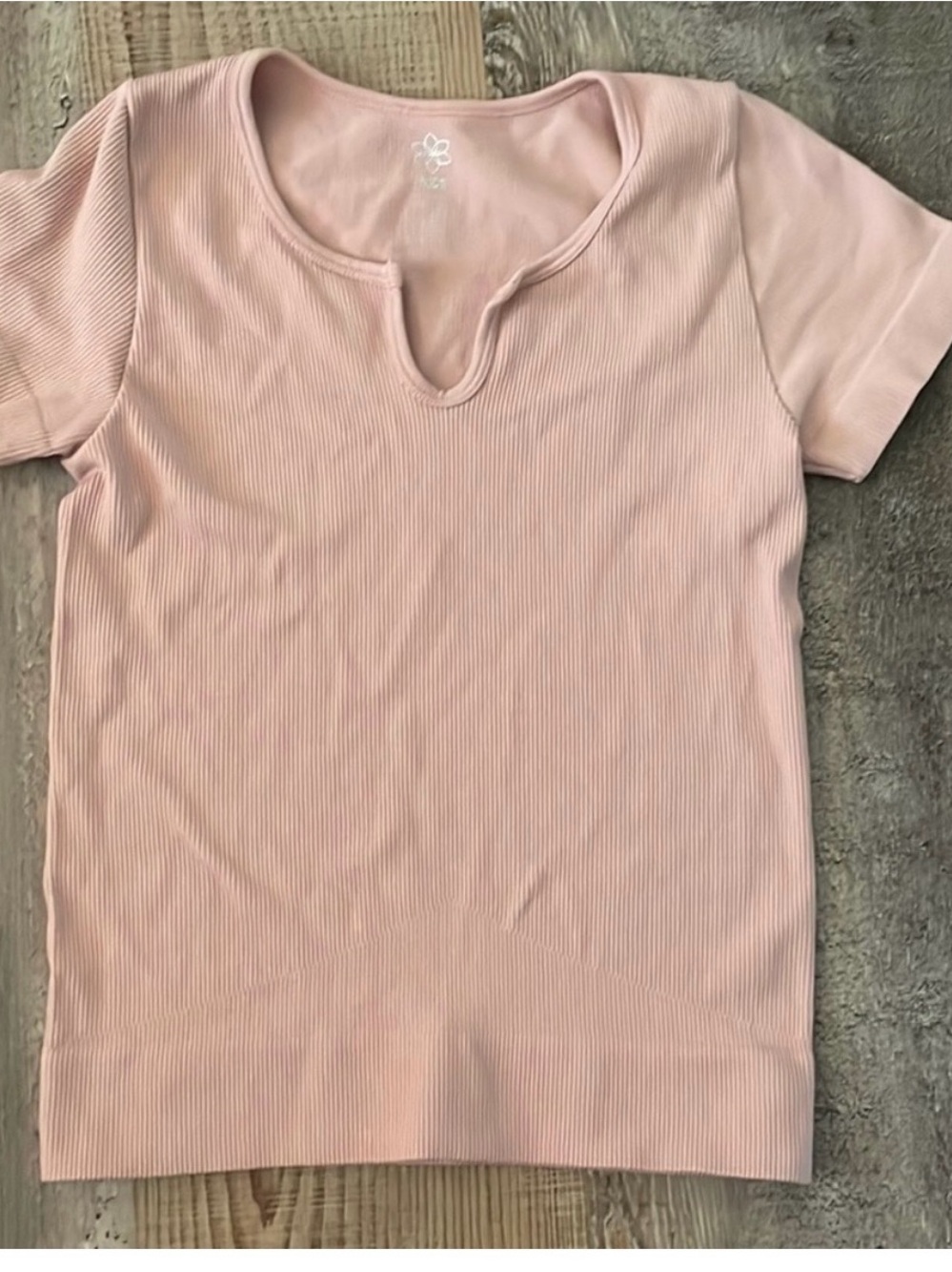 Aura Pink Ribbed Short Sleeve Top.